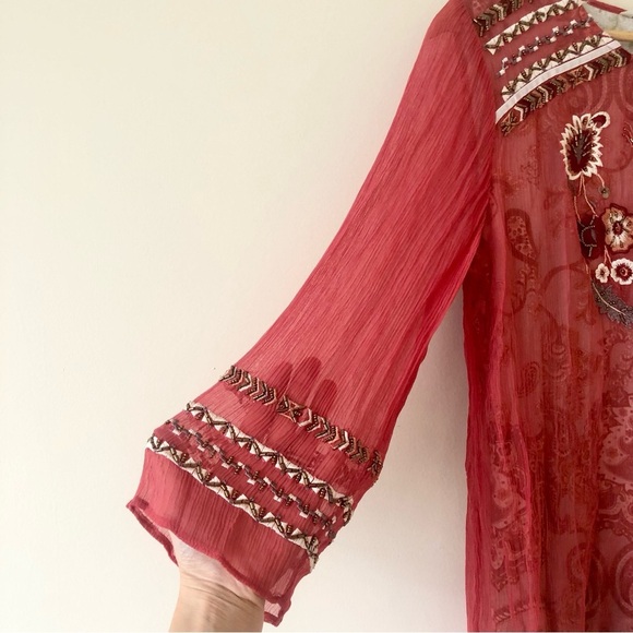 Soft Surroundings Tannon Embroidered Beaded Blouse Size Medium - Picture 4 of 9